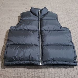 Black puffer vest